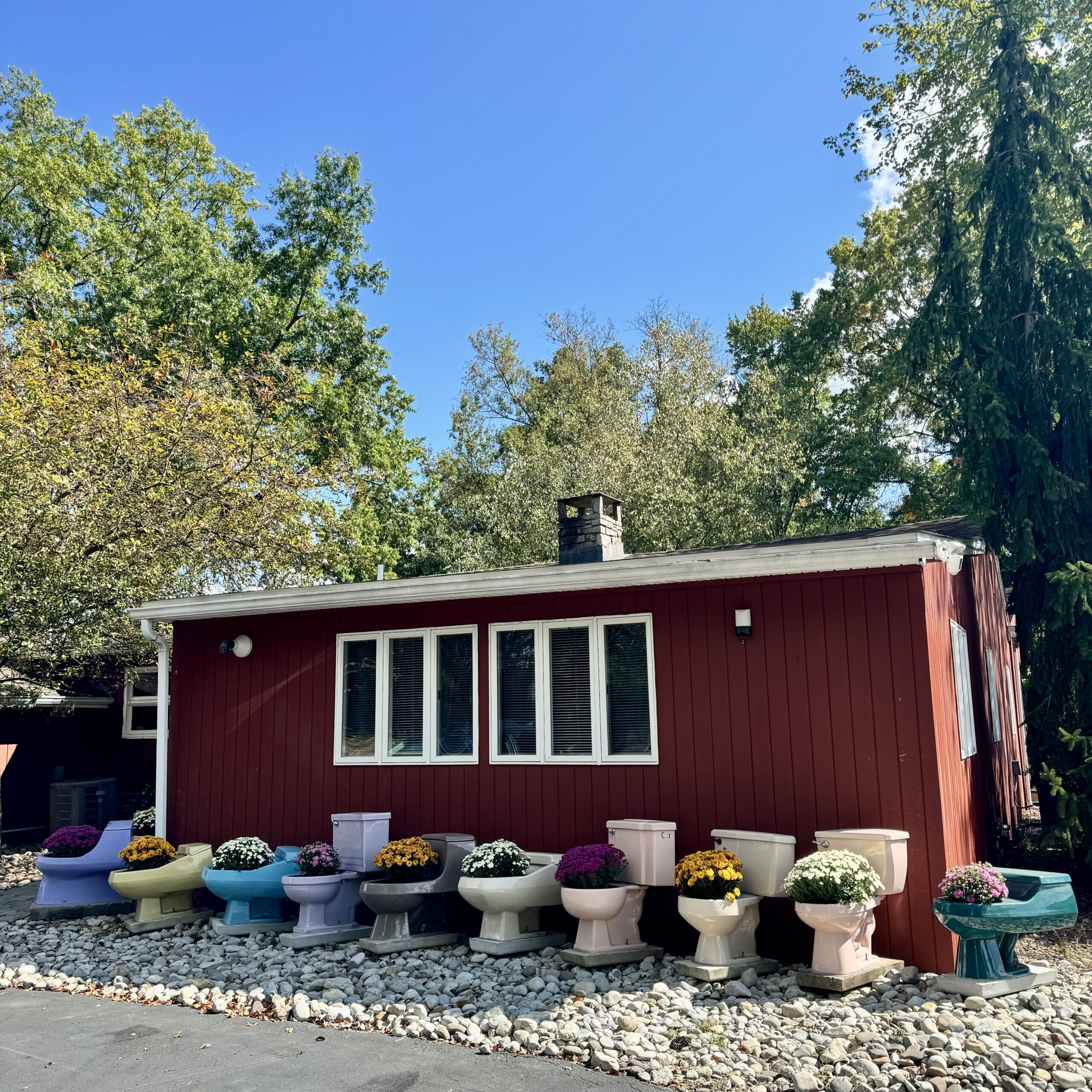 Side view of Toilet Terrace, showing off 10 of the 15 vintage toilets.